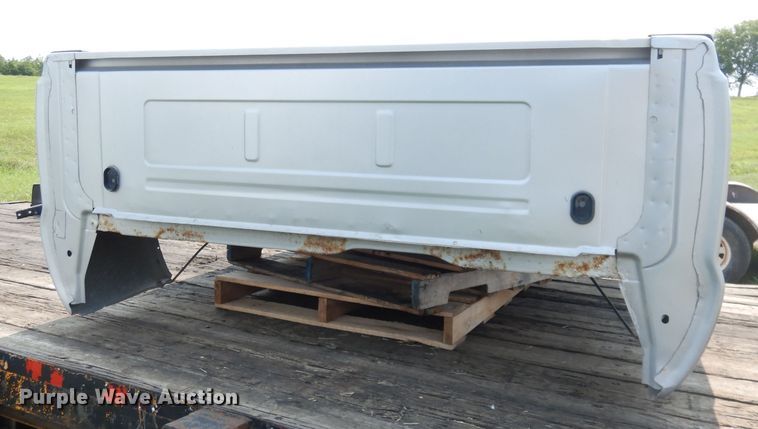 image for item IW9933 Pickup truck bed