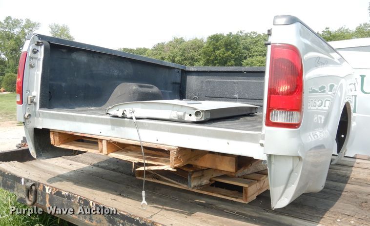 image for item IW9933 Pickup truck bed