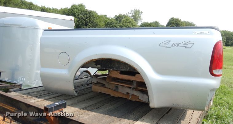 image for item IW9933 Pickup truck bed