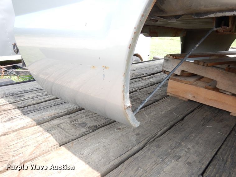 image for item IW9933 Pickup truck bed