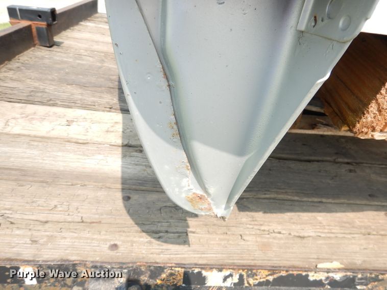 image for item IW9933 Pickup truck bed