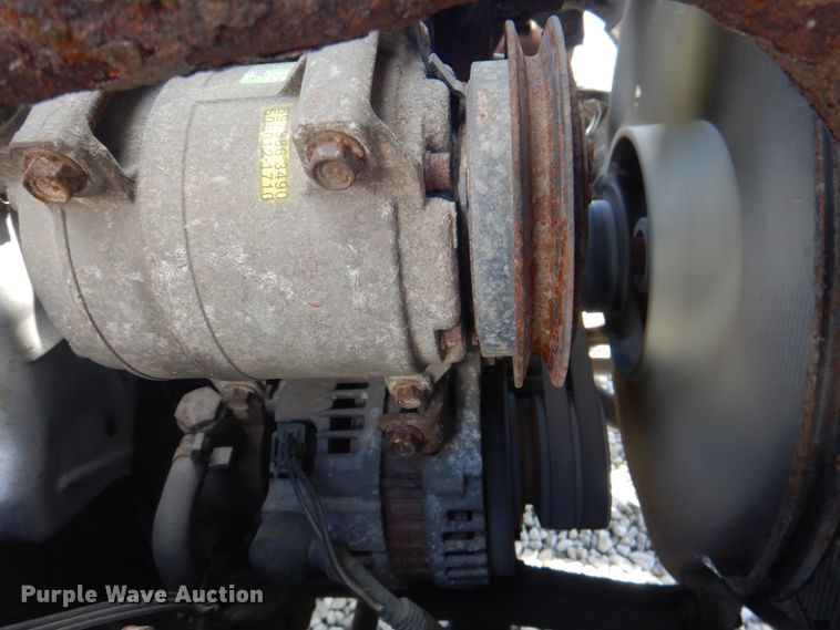 image for item JF9139 2006 Isuzu NPR  flatbed truck