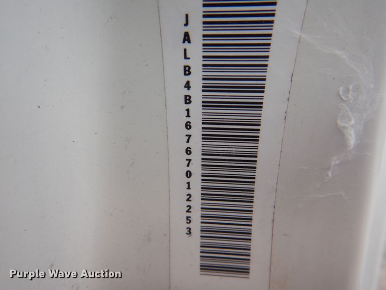 image for item JF9139 2006 Isuzu NPR  flatbed truck