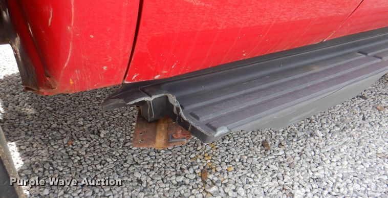 image for item JF9141 2007 Ford F550 Super Duty XL  SuperCab flatbed truck