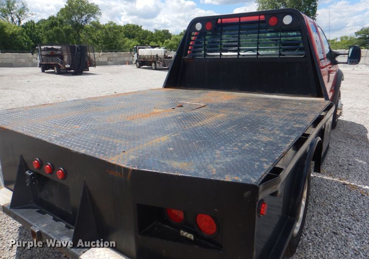 image for item JF9141 2007 Ford F550 Super Duty XL  SuperCab flatbed truck