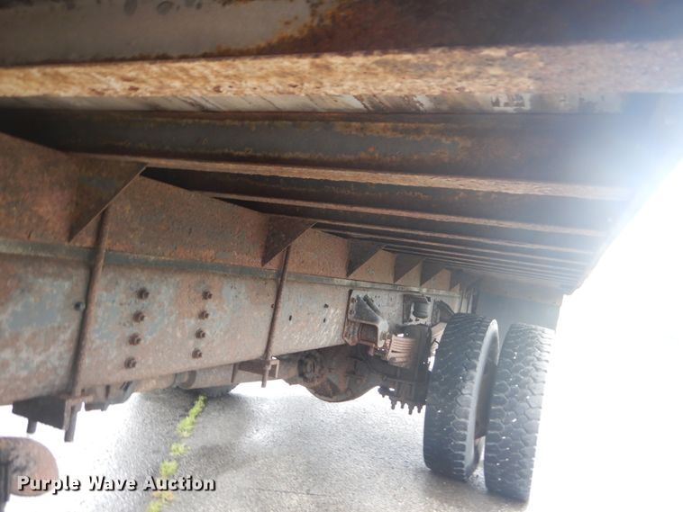 image for item JI9624 2000 GMC C6500  box truck