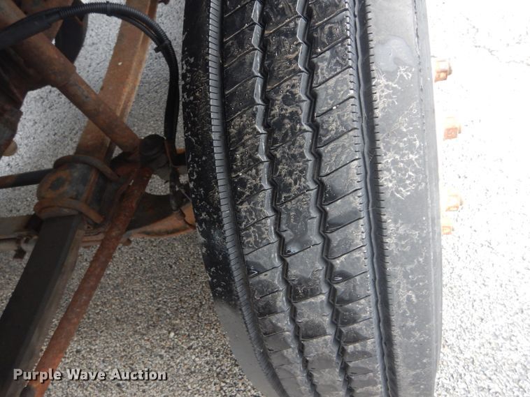 image for item JI9624 2000 GMC C6500  box truck