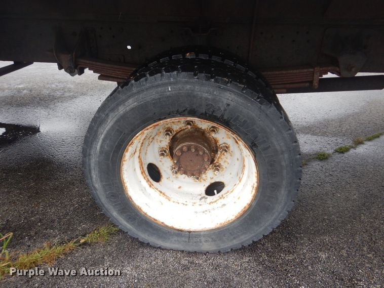 image for item JI9624 2000 GMC C6500  box truck