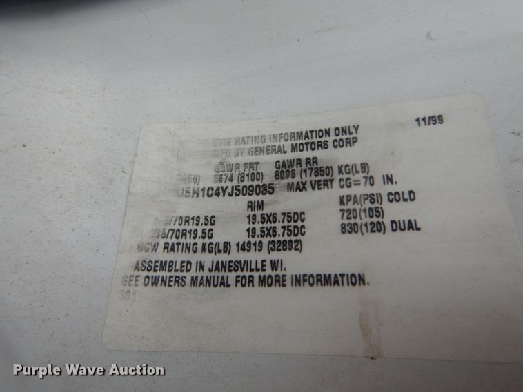 image for item JI9624 2000 GMC C6500  box truck