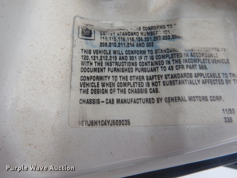 image for item JI9624 2000 GMC C6500  box truck