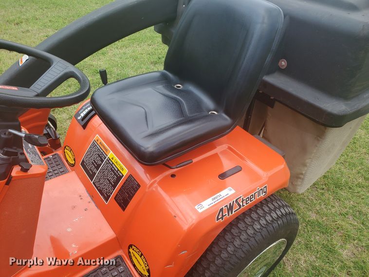 image for item JM9724 1999 Kubota G1800  lawn mower