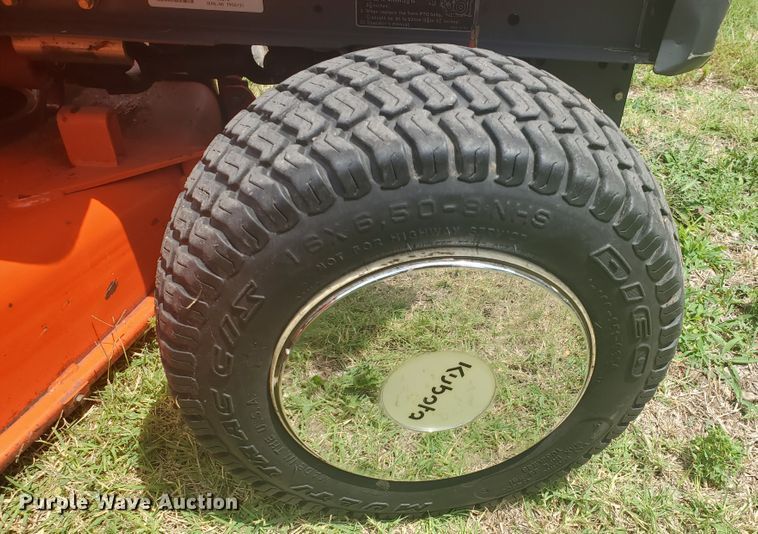 image for item JM9724 1999 Kubota G1800  lawn mower