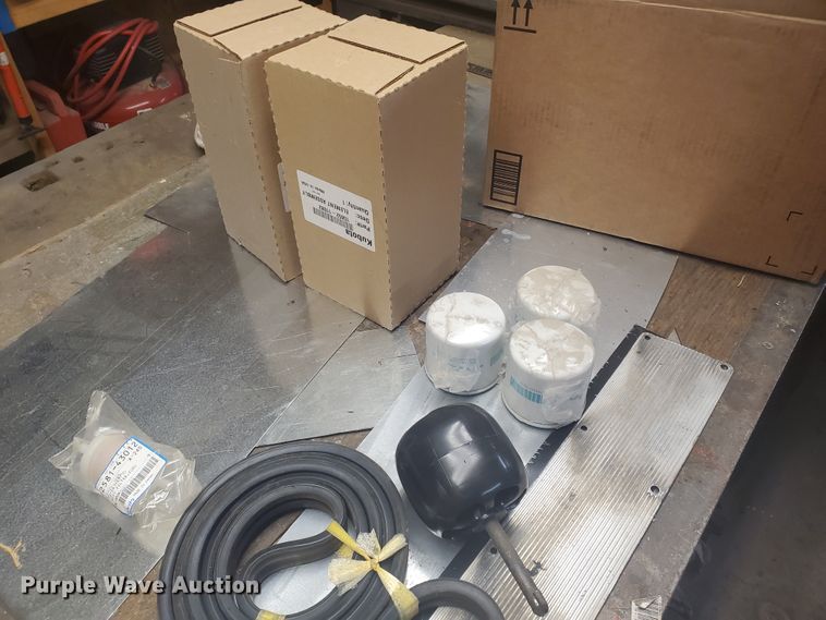 image for item JM9724 1999 Kubota G1800  lawn mower