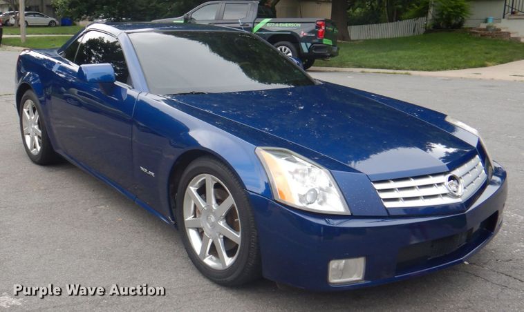 image for item JY9732 2005 Cadillac XLR  convertible