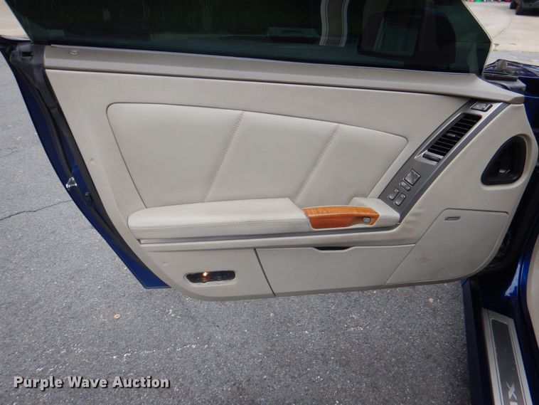 image for item JY9732 2005 Cadillac XLR  convertible