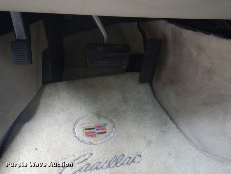 image for item JY9732 2005 Cadillac XLR  convertible