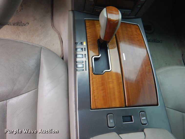 image for item JY9732 2005 Cadillac XLR  convertible