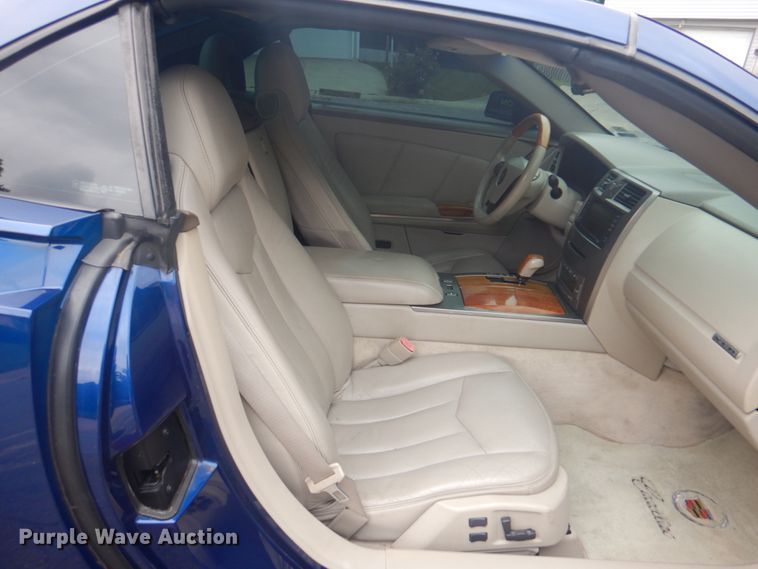 image for item JY9732 2005 Cadillac XLR  convertible