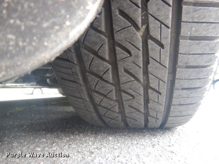 image for item JY9732 2005 Cadillac XLR  convertible