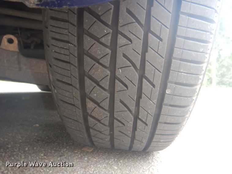 image for item JY9732 2005 Cadillac XLR  convertible