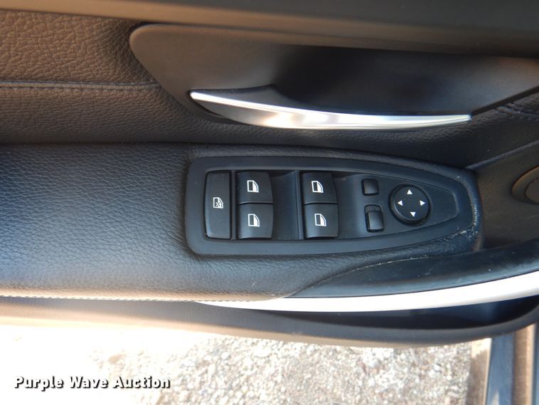 image for item JY9749 2013 BMW 328i