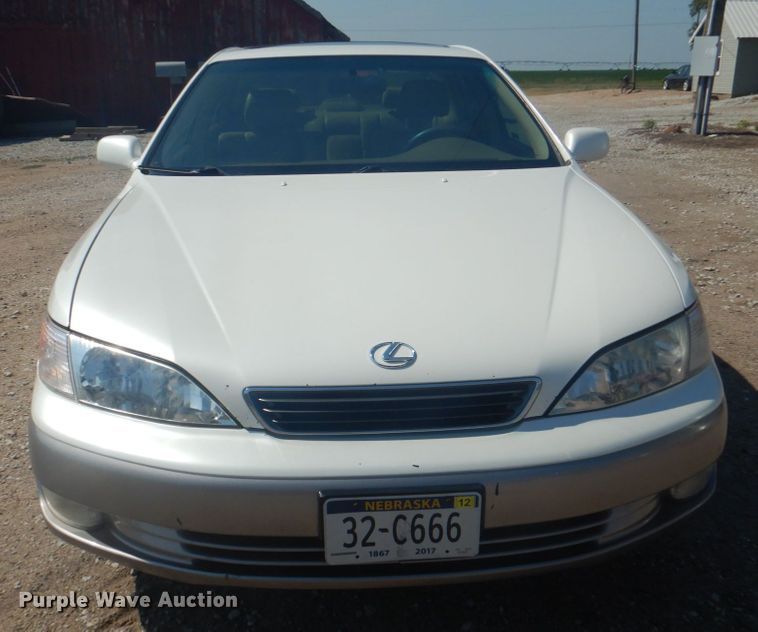 image for item JY9750 1998 Lexus ES 300