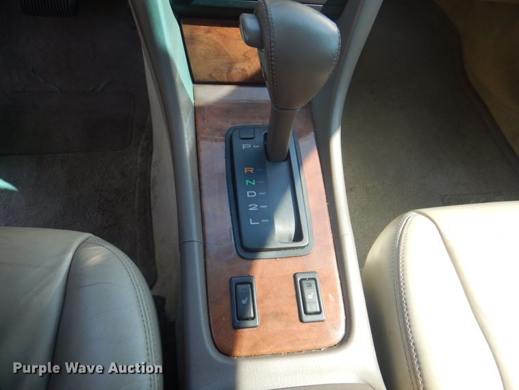 image for item JY9750 1998 Lexus ES 300