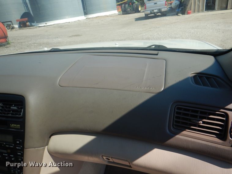 image for item JY9750 1998 Lexus ES 300