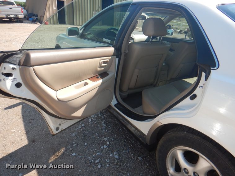 image for item JY9750 1998 Lexus ES 300