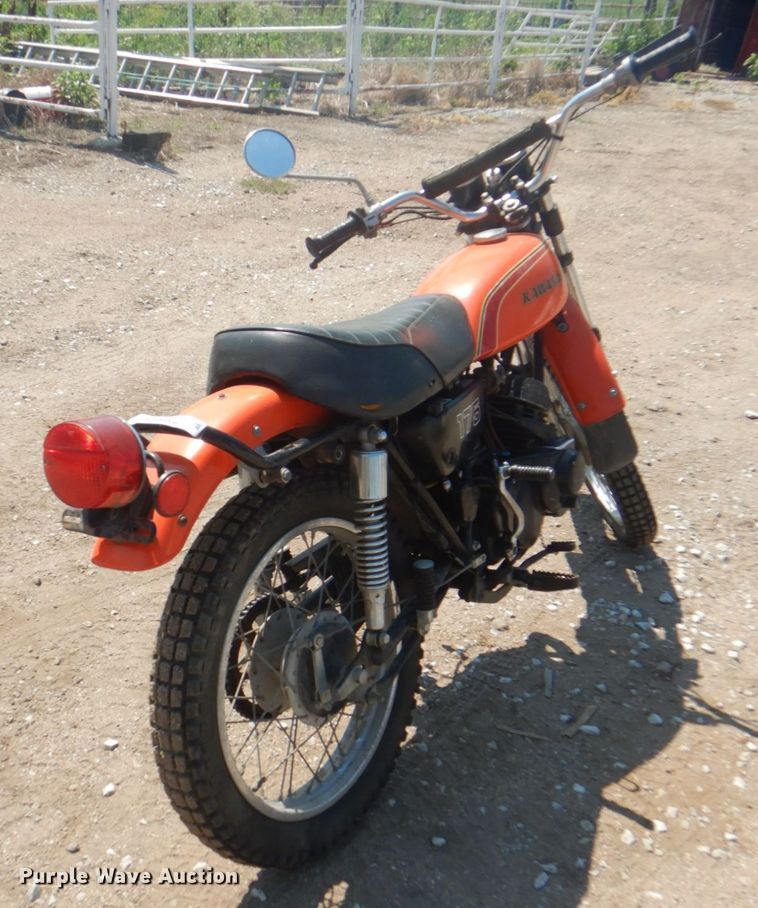 image for item JY9751 1973 Kawasaki 175  motorcycle