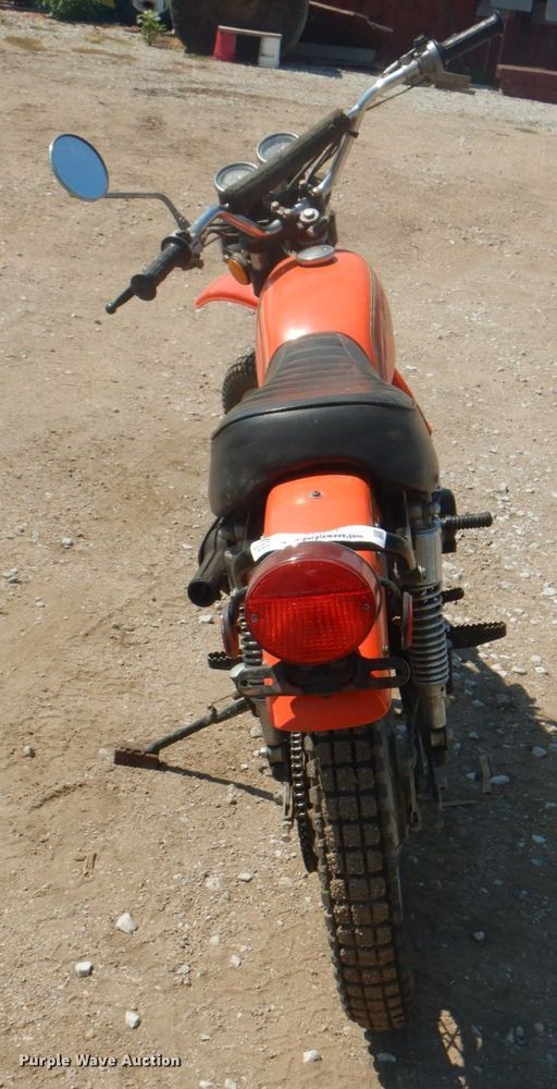 image for item JY9751 1973 Kawasaki 175  motorcycle