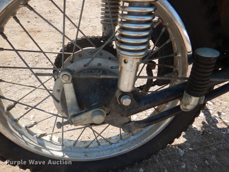 image for item JY9751 1973 Kawasaki 175  motorcycle