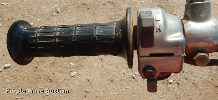 image for item JY9751 1973 Kawasaki 175  motorcycle