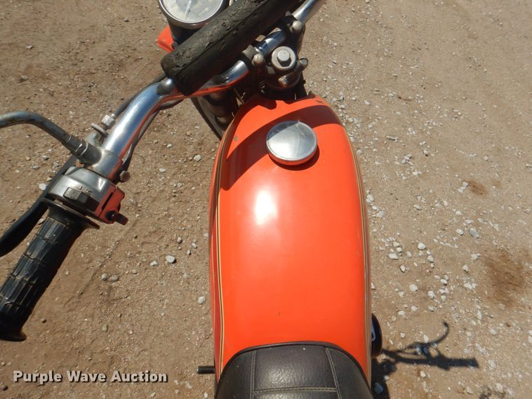 image for item JY9751 1973 Kawasaki 175  motorcycle