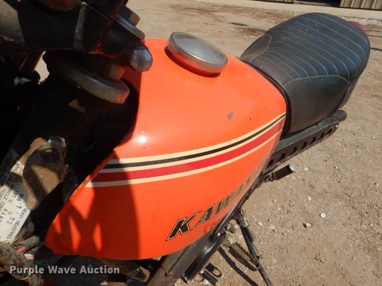 image for item JY9751 1973 Kawasaki 175  motorcycle