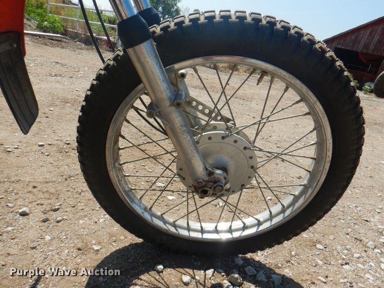 image for item JY9751 1973 Kawasaki 175  motorcycle