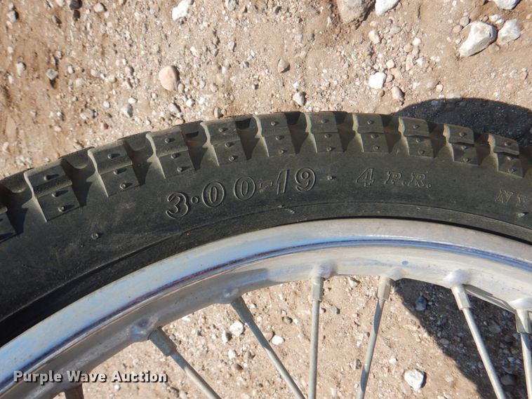 image for item JY9751 1973 Kawasaki 175  motorcycle