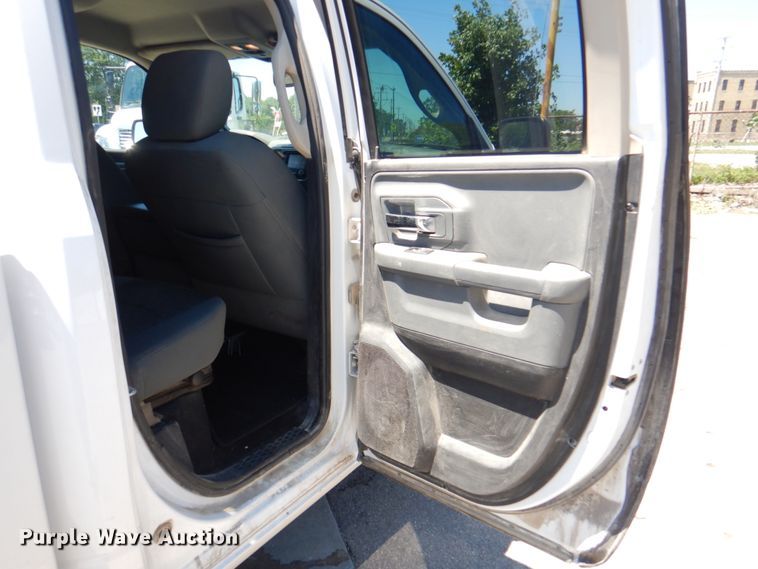 image for item JY9764 2014 Dodge Ram 1500  Quad Cab pickup truck