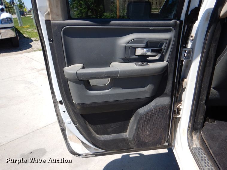 image for item JY9764 2014 Dodge Ram 1500  Quad Cab pickup truck