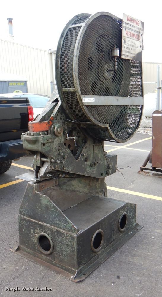 image for item JY9799 1946 Buffalo 15991  iron worker