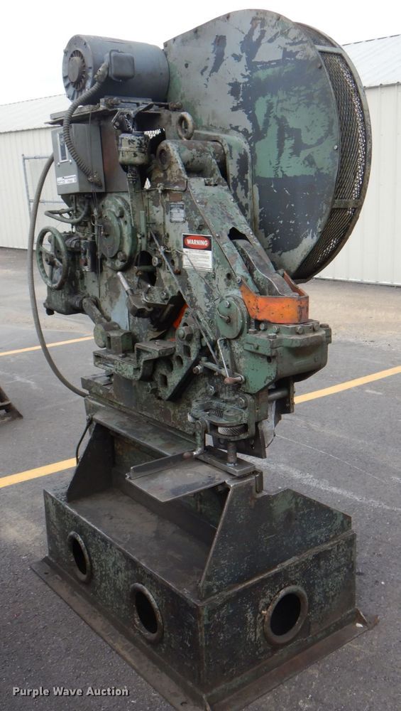 image for item JY9799 1946 Buffalo 15991  iron worker