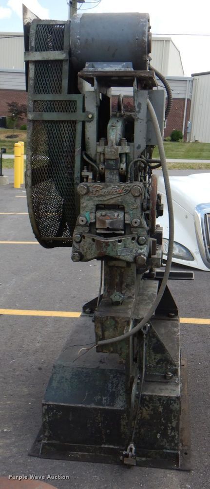 image for item JY9799 1946 Buffalo 15991  iron worker