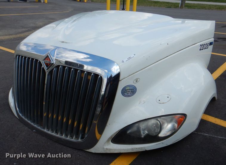 image for item JY9800 2012 International  hood