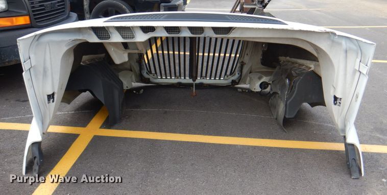 image for item JY9800 2012 International  hood