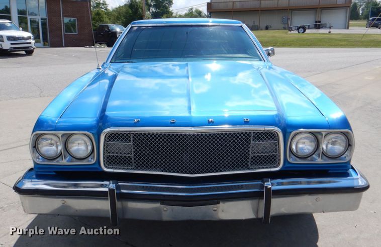 image for item JY9802 1973 Ford Ranchero Squire