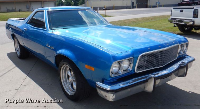 image for item JY9802 1973 Ford Ranchero Squire