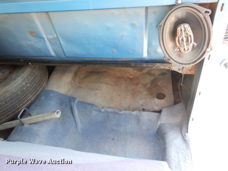 image for item JY9802 1973 Ford Ranchero Squire