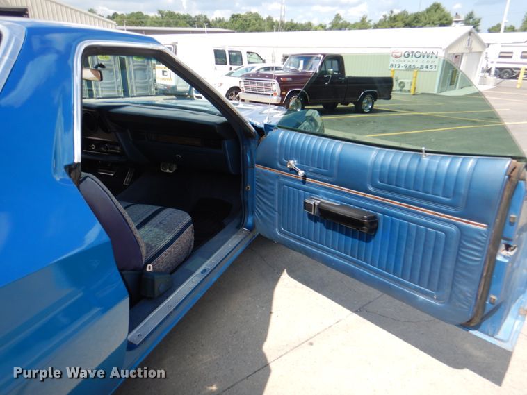 image for item JY9802 1973 Ford Ranchero Squire