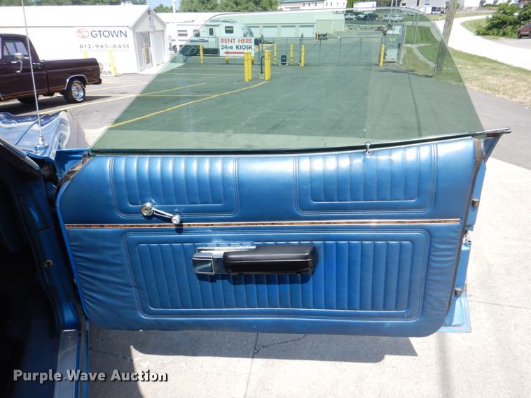 image for item JY9802 1973 Ford Ranchero Squire