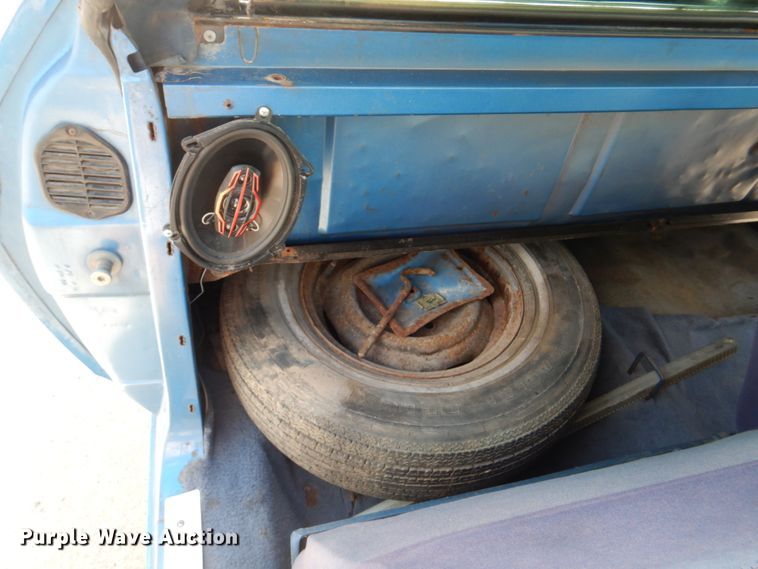 image for item JY9802 1973 Ford Ranchero Squire